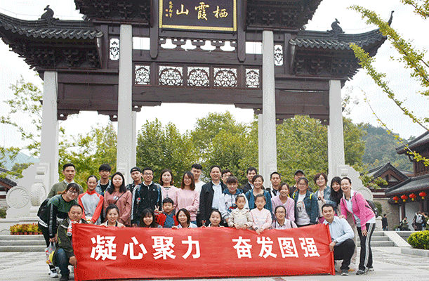 1539677311441755.gif 1.gif